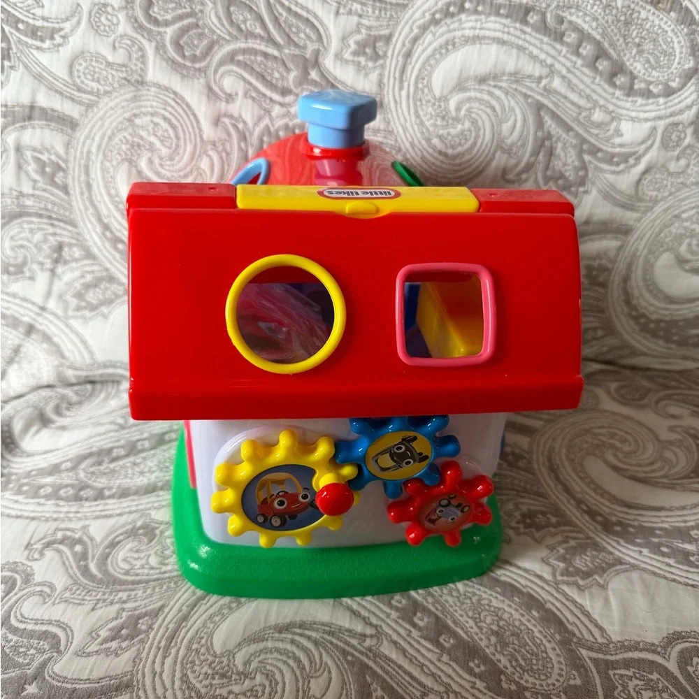 Little Tikes Colorful Learning Clock House new